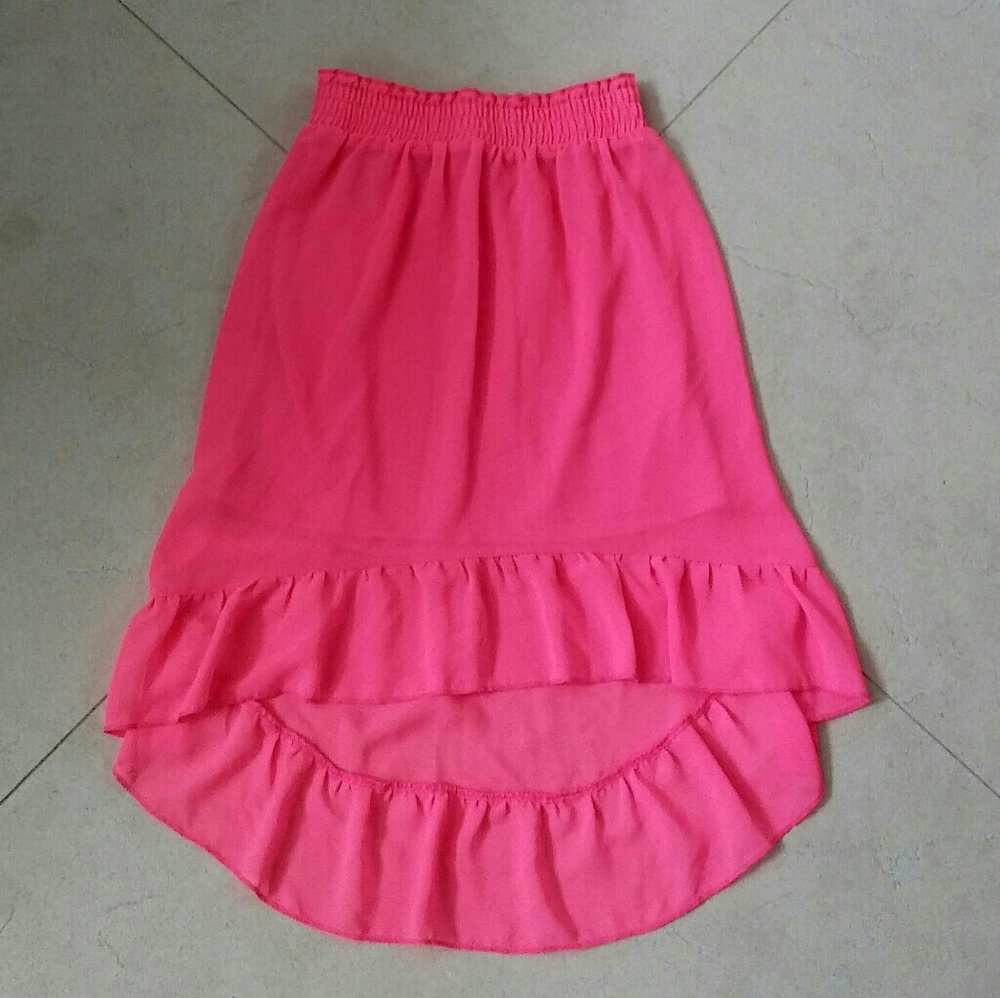 BUNDLE 4 for $15.  PINK GIRL'S SKIRT